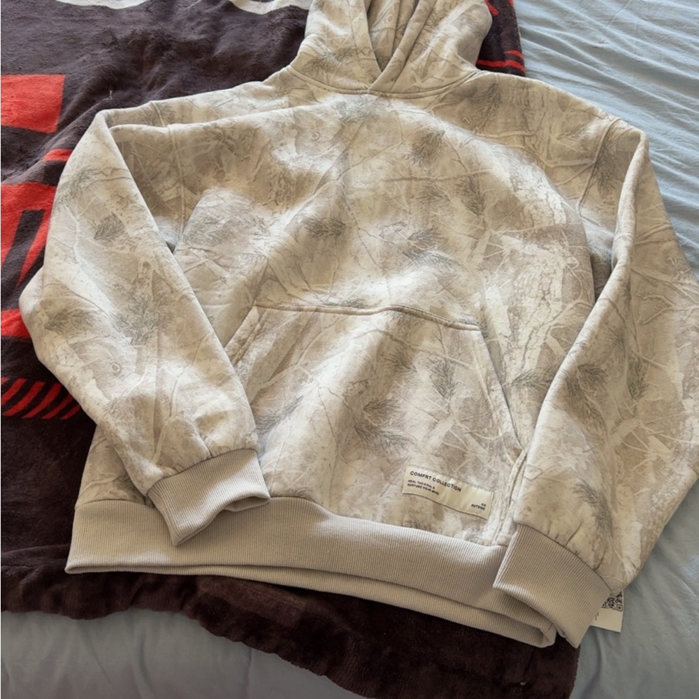 COMFRT CAMO HOODIE
